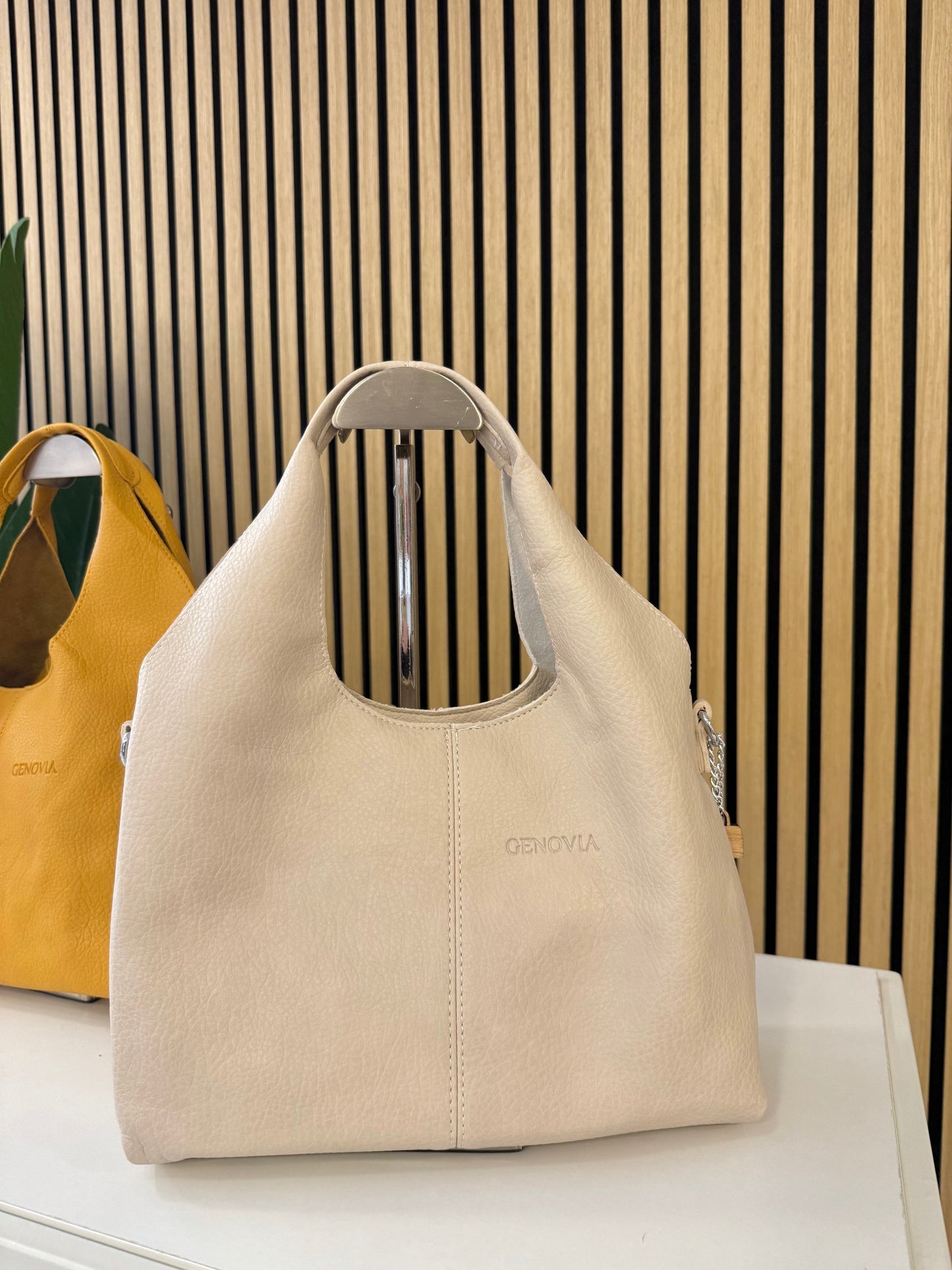 IRINA BAG MEDIA