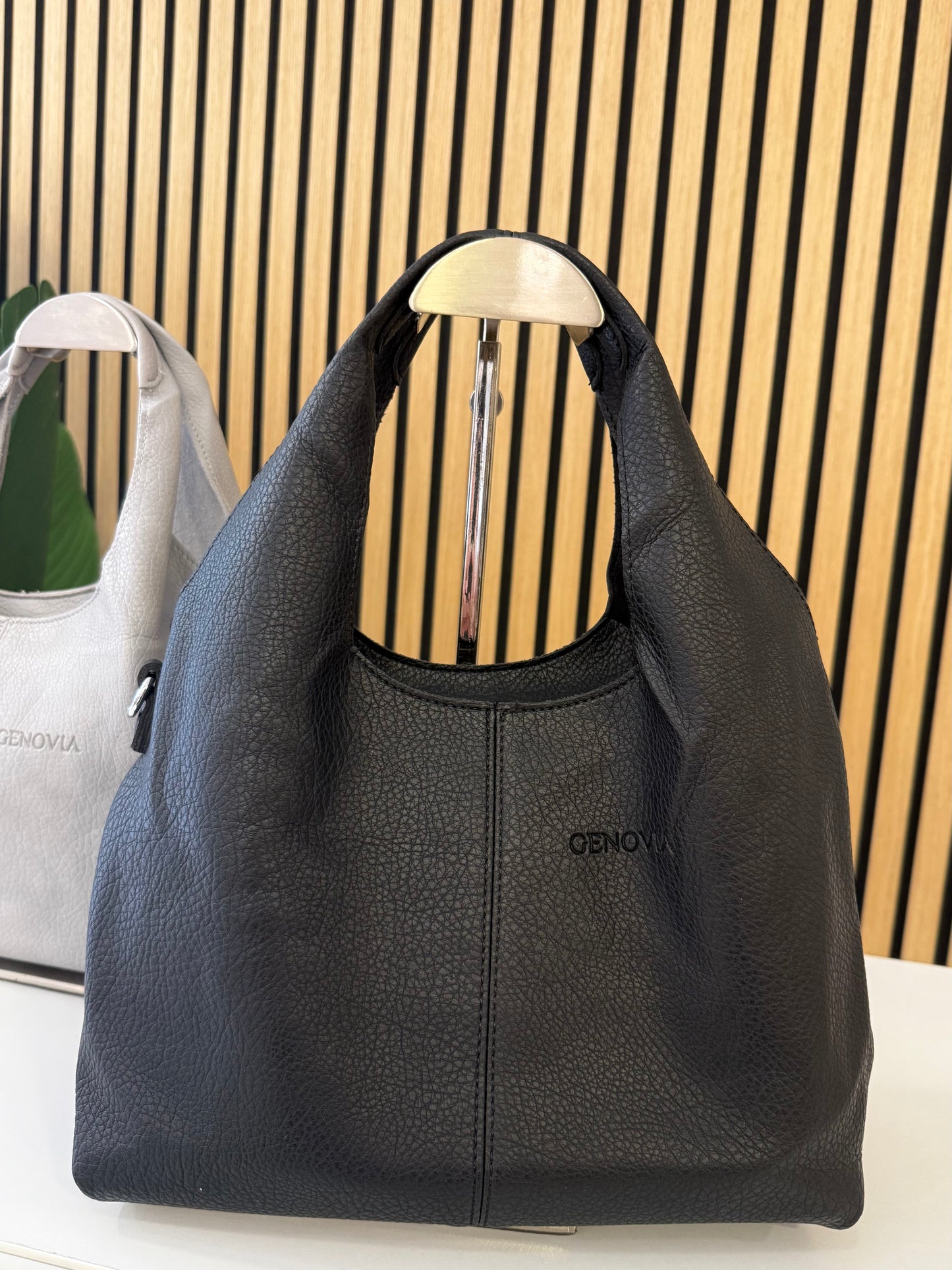 IRINA BAG MEDIA