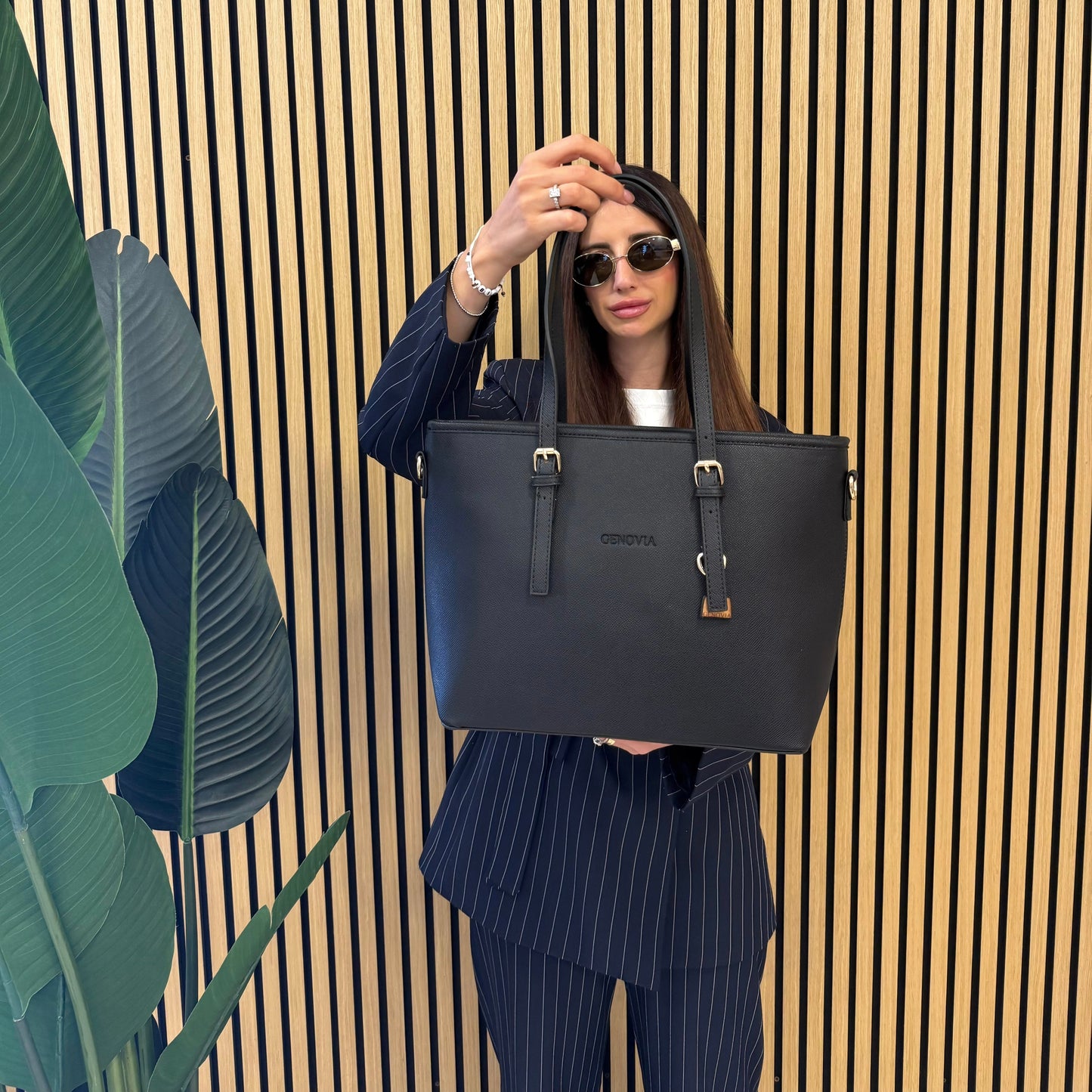 LAVINIA BAG MEDIA