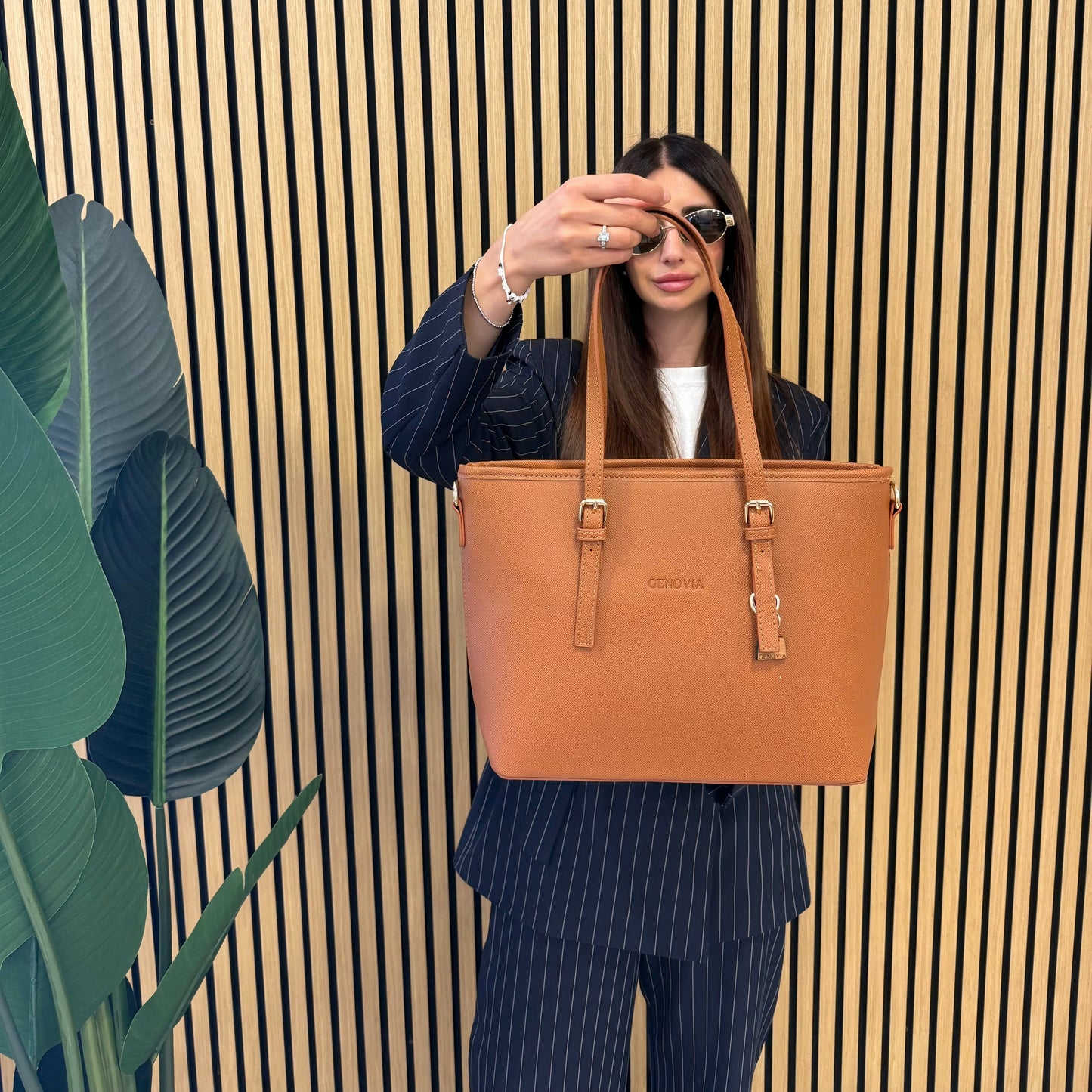 LAVINIA BAG MEDIA