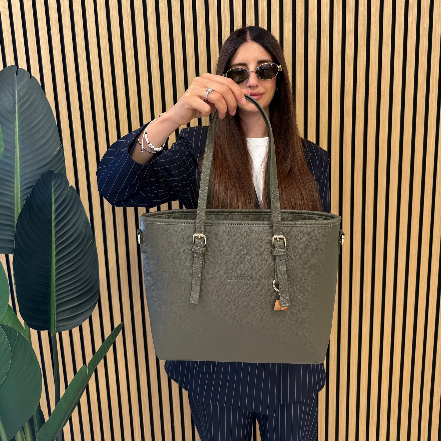 LAVINIA BAG MEDIA