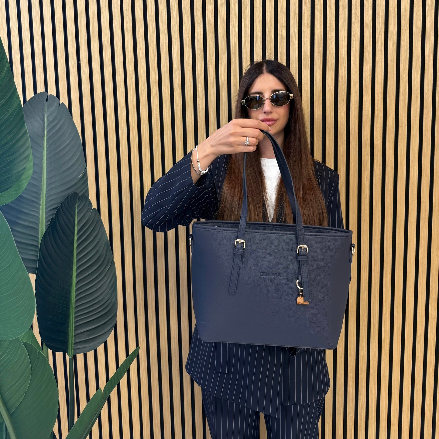 LAVINIA BAG MEDIA