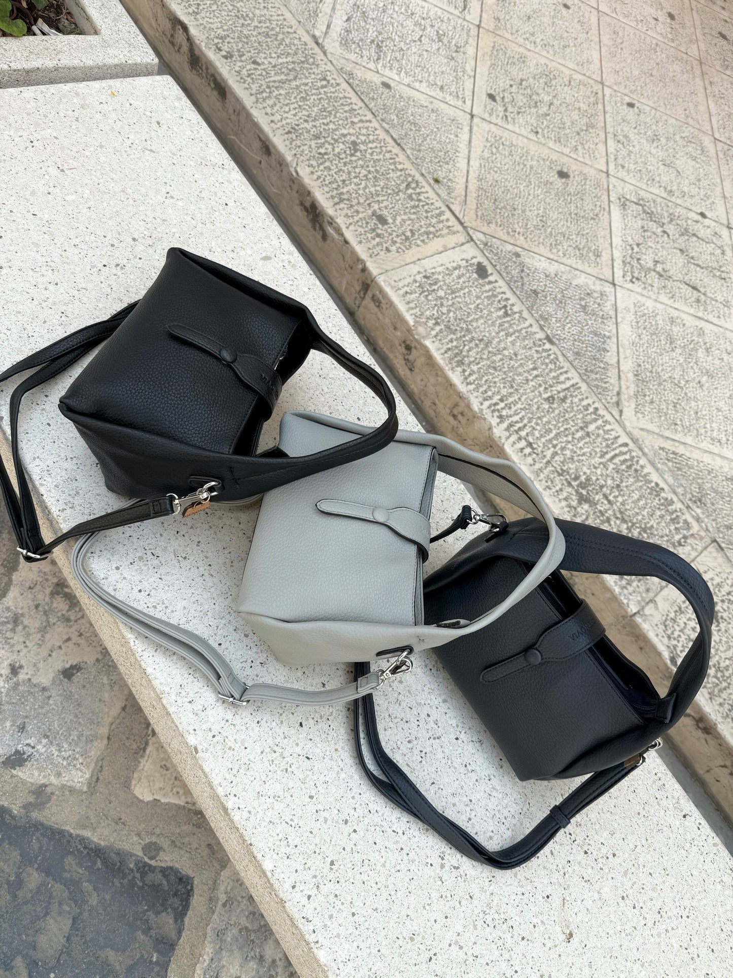 AMIRA BAG