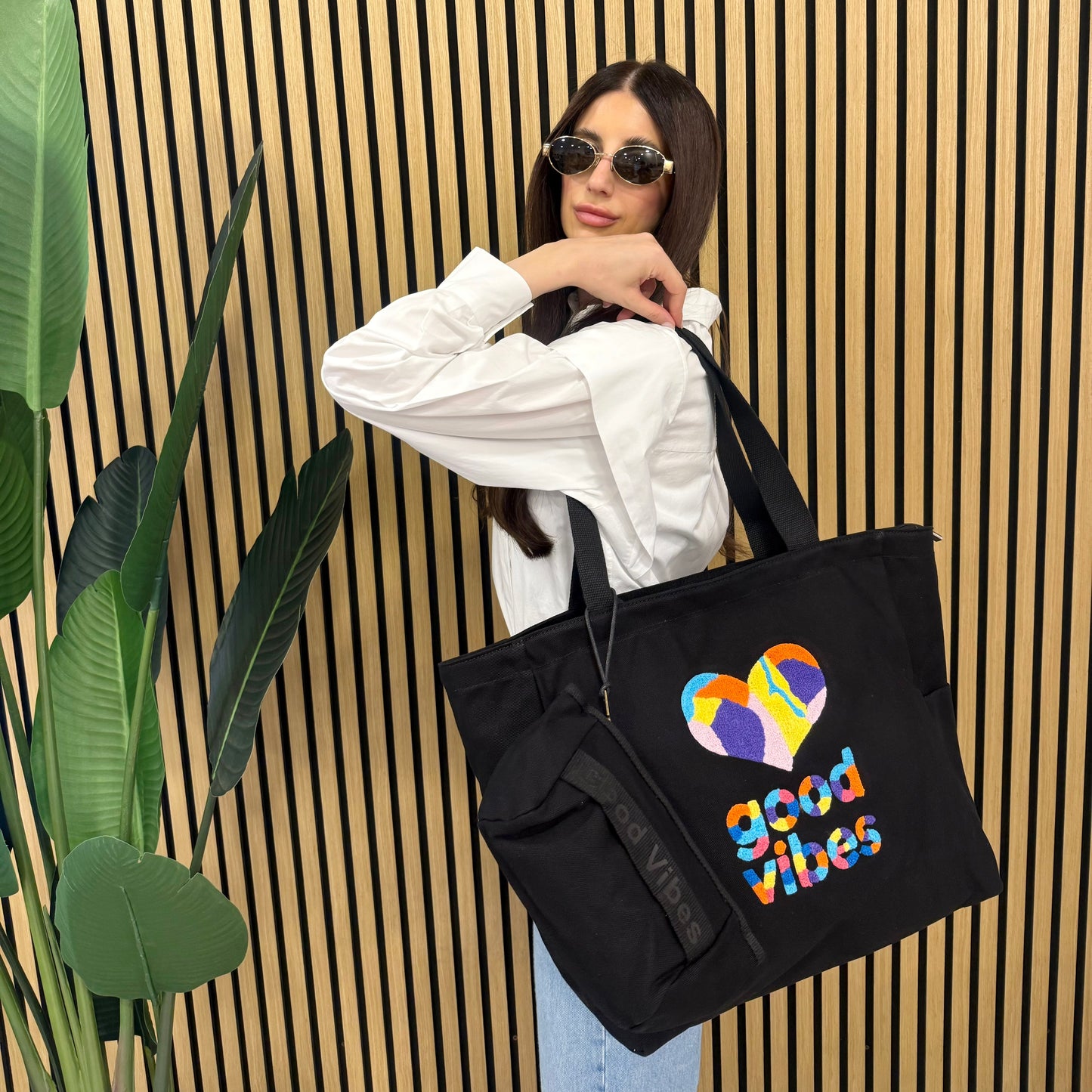 BORSA MARE 'Good vibes' + Pochette portasolari in regalo 🎁