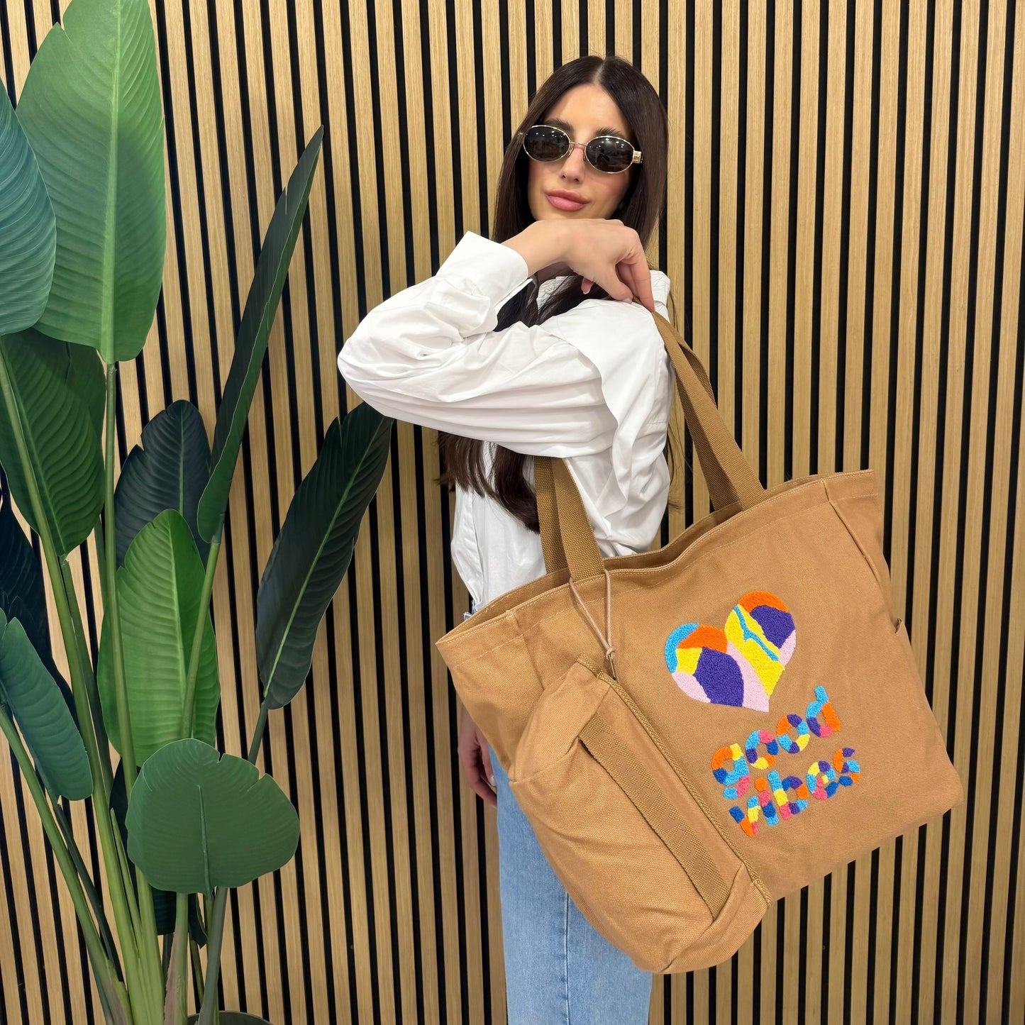 BORSA MARE 'Good vibes' + Pochette portasolari in regalo 🎁