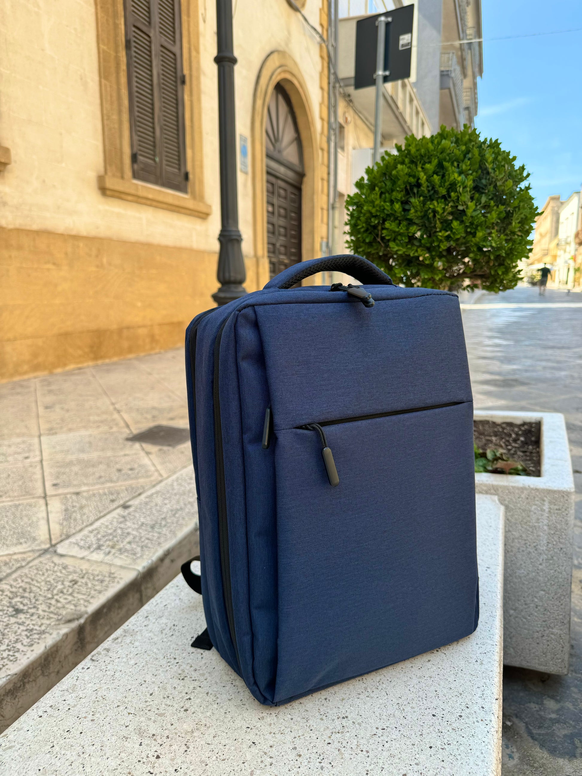 Zaino da viaggio misura Ryanair porta pc 14 Piquadro Wollem, blu Zaino da viaggio misura Ryanair porta pc 14 Piquadro Wollem, blu